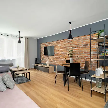 Modern Jaworowa Perfect For Remote Work By Renters * Poznaň