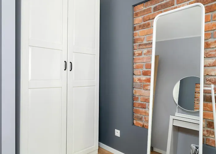 Modern Jaworowa Perfect For Remote Work By Renters 아파트 *